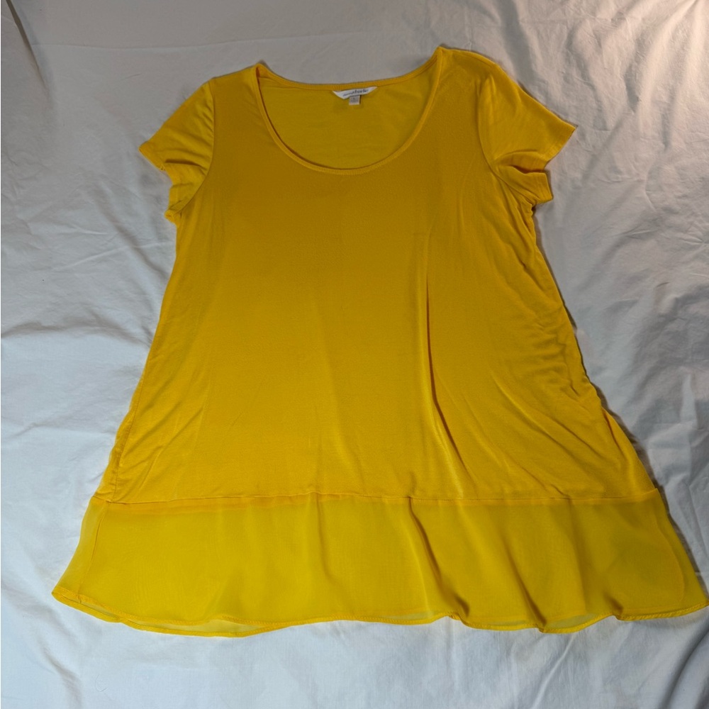 Charming Charlie Bright Yellow Women’s Scoop Neck Ruffle Hem Top